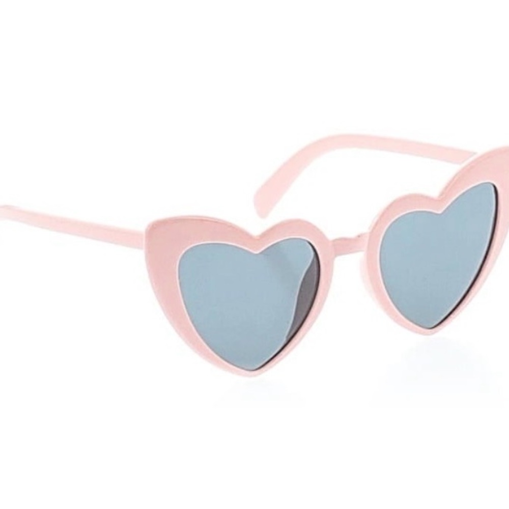 Women’s NEW Heart-Shaped Pink Sunglasses